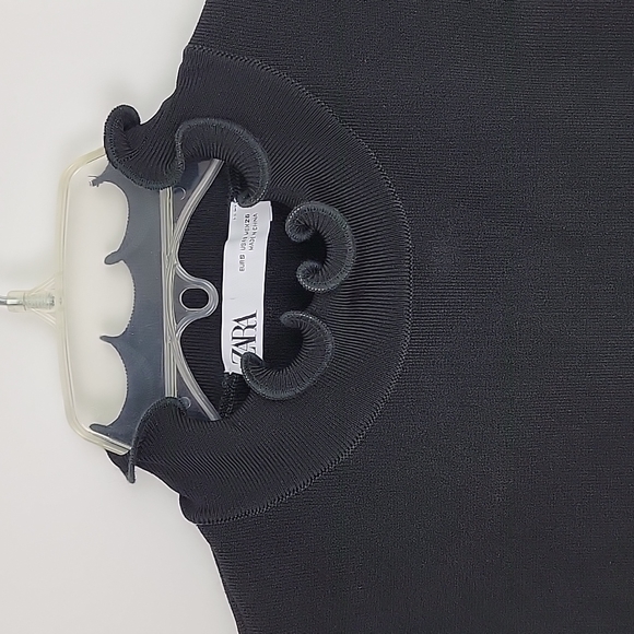 ZARA ribbed ruffle mock neck tank size small - Picture 2 of 9